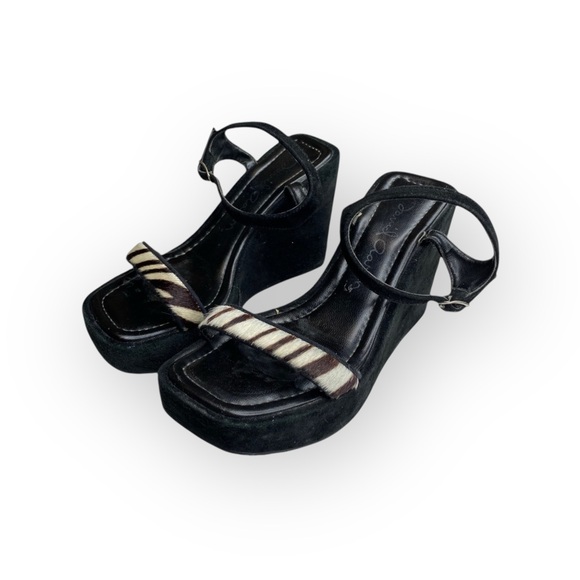 David Aaron ❤︎ Suede Print Pony Hair Platform Wedge Sandal ❤︎ Zebra Stripe ❤︎ 5M - Picture 6 of 16